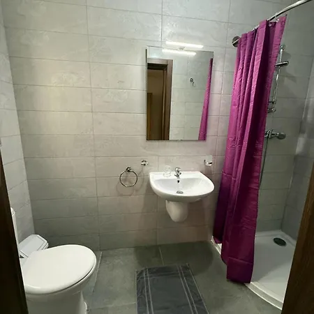 4-bedroom In Pieta P4 Апартаменты *