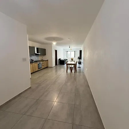 4-bedroom In Pietà P4 Appartement Tal Guardamangia