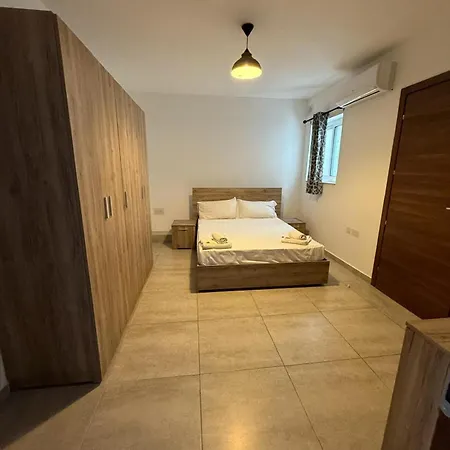 4-bedroom In Pietà P4 Appartement Tal Guardamangia