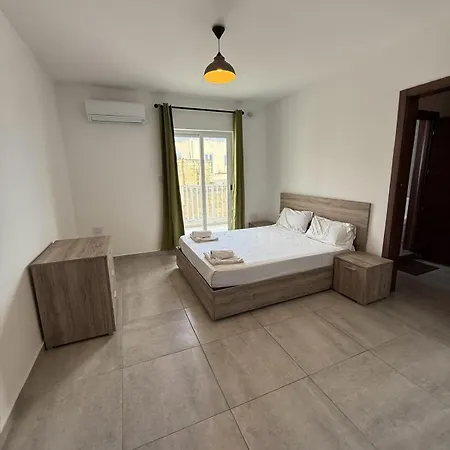 Lejlighed 4-bedroom In Pieta P4 Tal Guardamangia