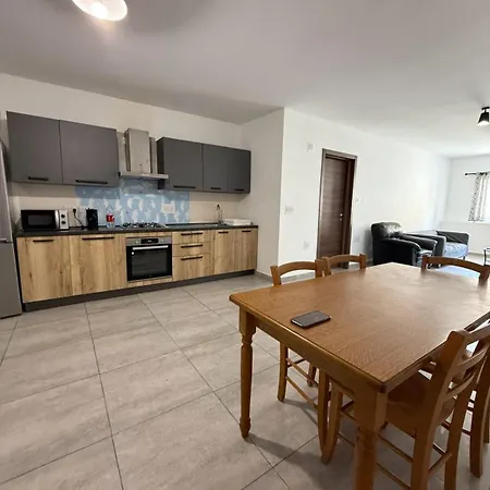 4-bedroom In Pieta P4 Lägenhet Tal Guardamangia