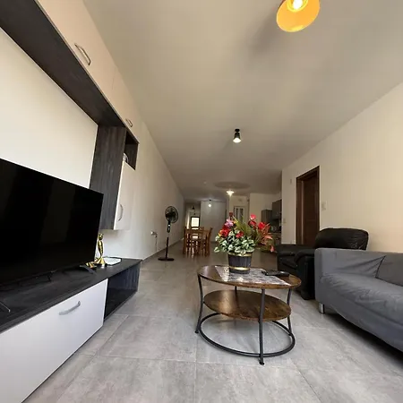 4-bedroom In Pietà P4 Appartement *